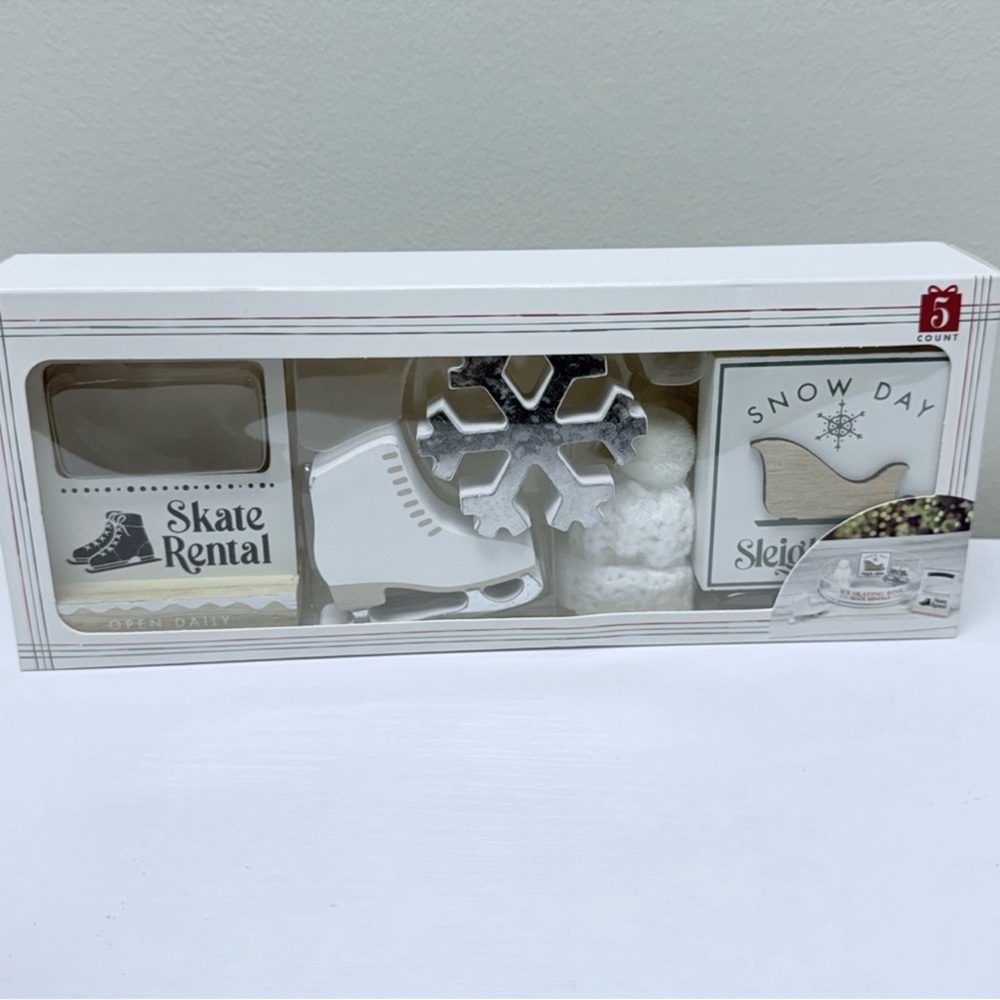 3 for $15 SALE Target Bullseye Playground Ice Skating Rink Prop Set Mini Set